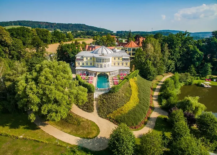 Bei Schumann فندق كيرستشاو